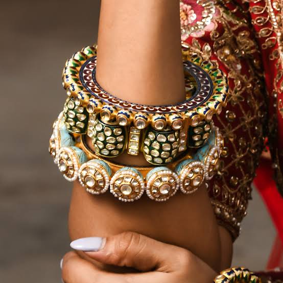 Traditional bangle set